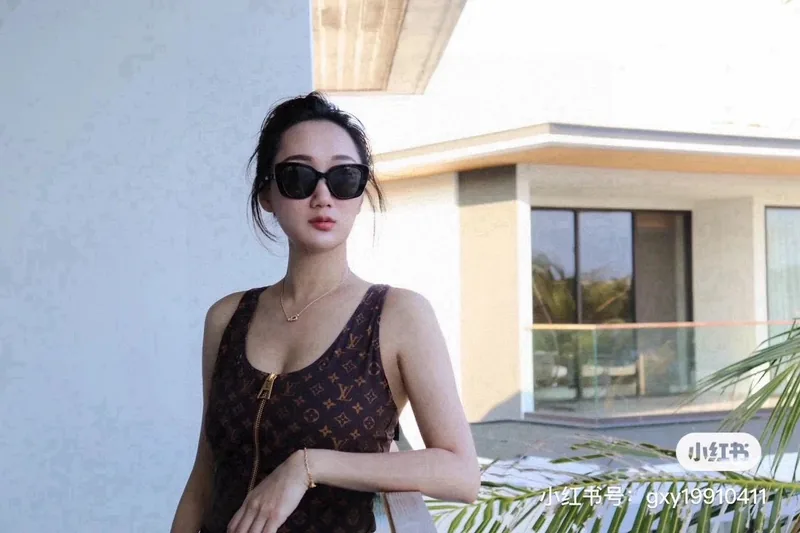 Louis Vuitton One-Piece Swimwear Ver.B