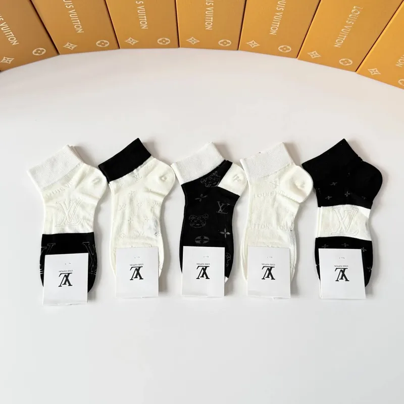 Louis Vuitton Quarter Socks 5-Pair Box Ver.C