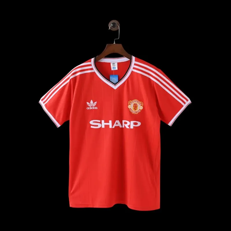 Manchester United 83/84 Retro Jersey