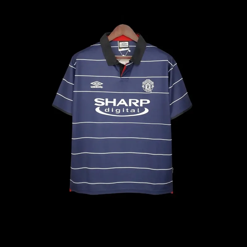 Manchester United 99/00 Retro Jersey
