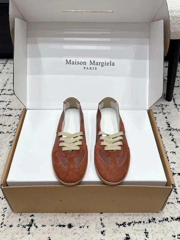Margiela Red Sneakers Ver.B