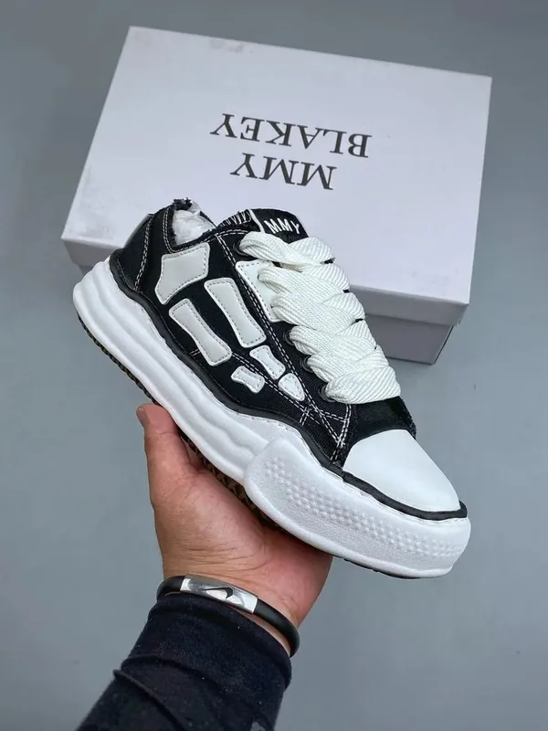 Mihara Black Sneakers Ver.A