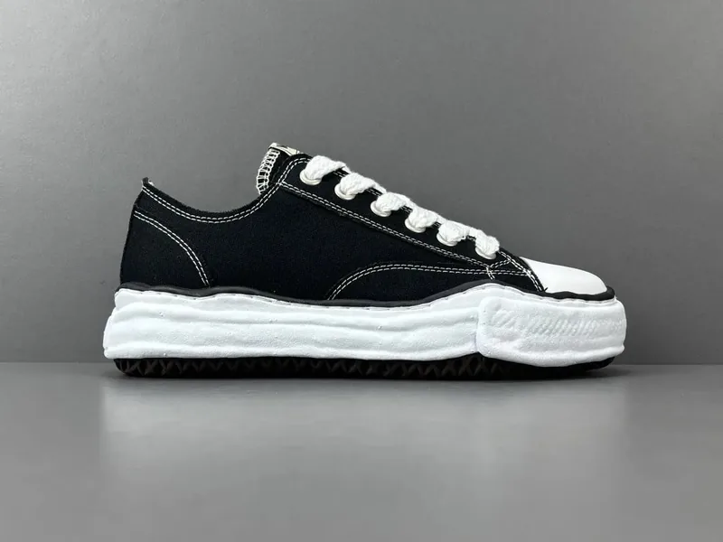 Mihara Black Sneakers Ver.C