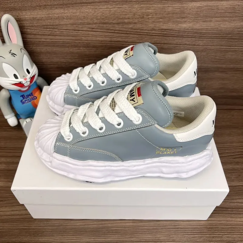 Mihara Gray Sneakers Women
