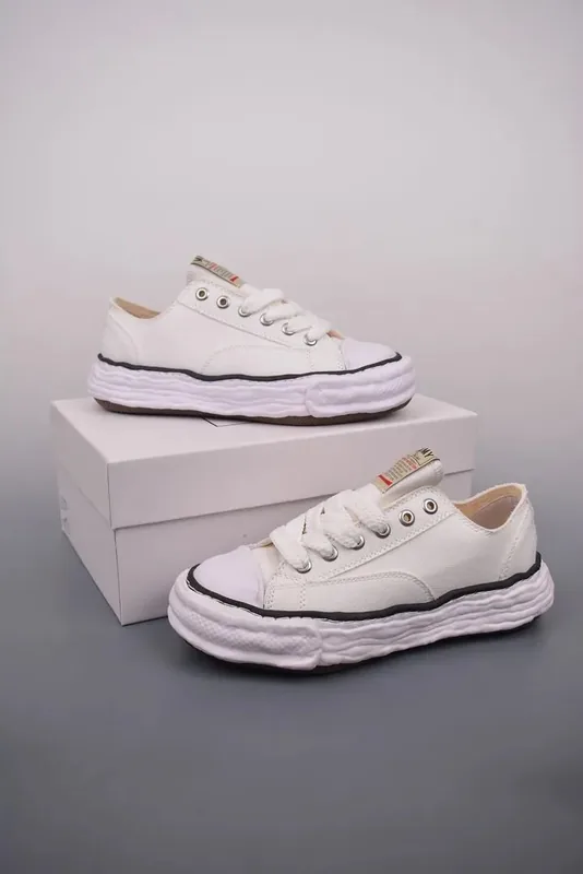 Mihara Green Sneakers Women Ver.B