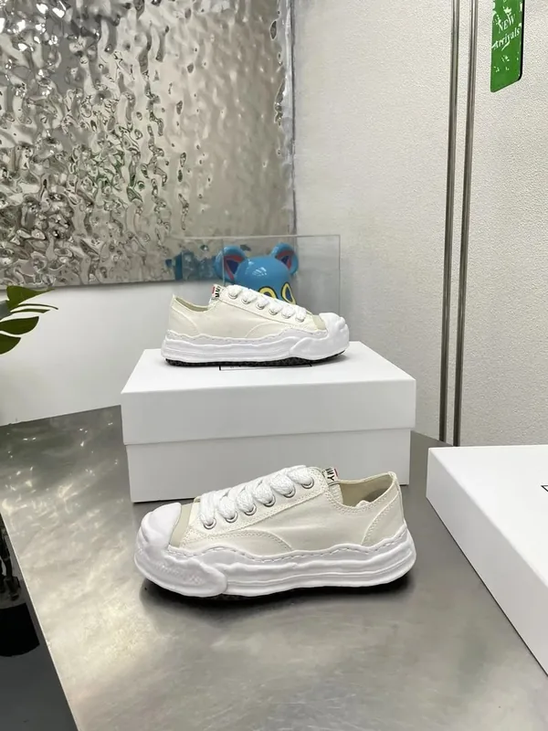 Mihara Multicolor Sneakers Ver.A