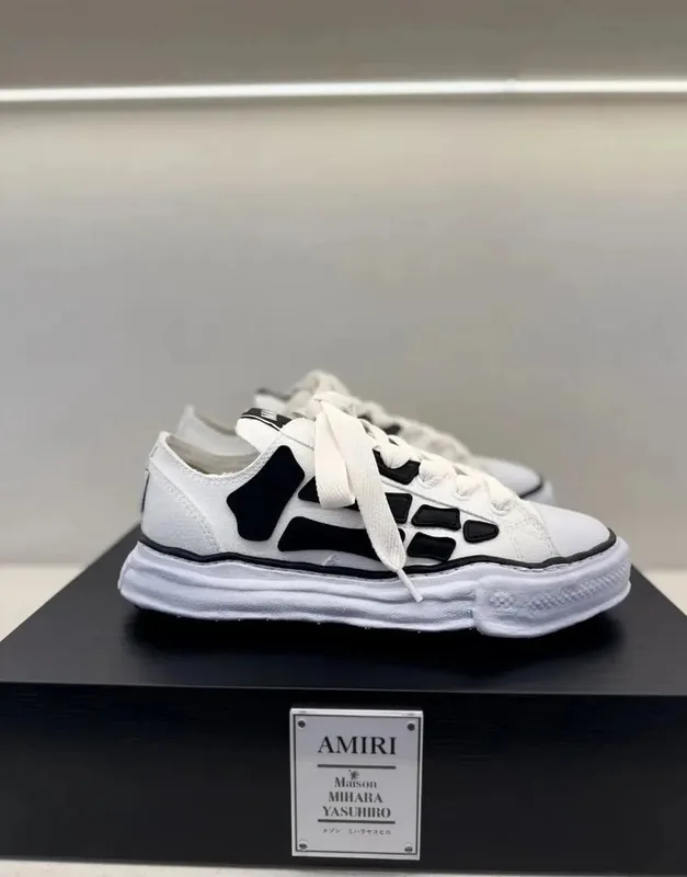 Mihara Multicolor Sneakers