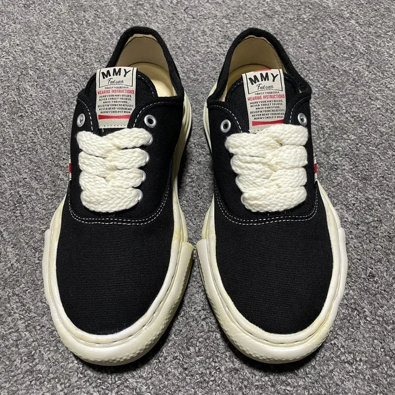 Mihara Sneakers Ver.J3