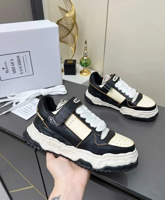Mihara Sneakers Ver.K