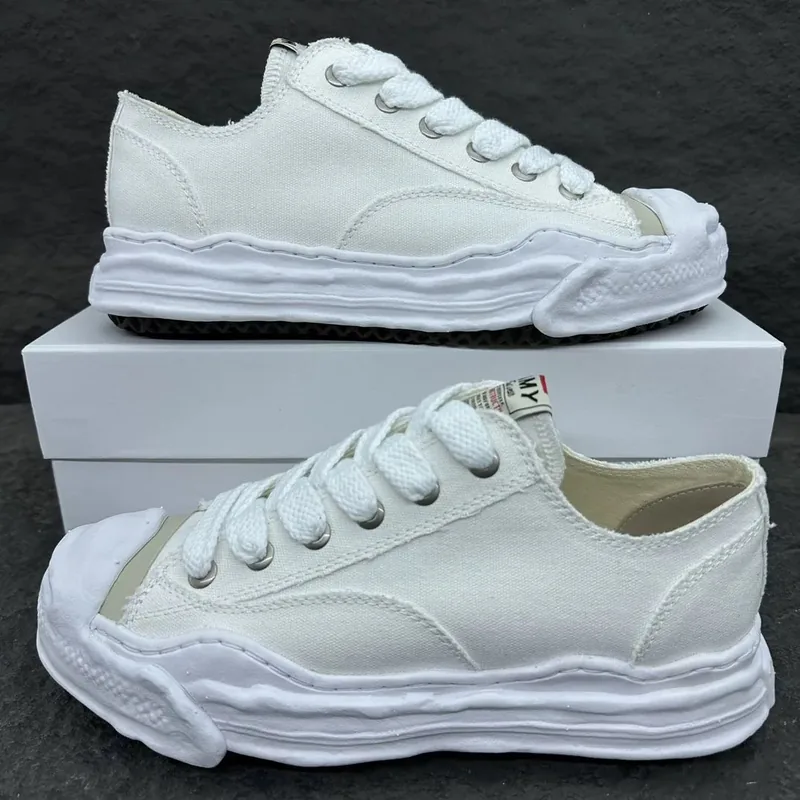 Mihara Sneakers Ver.M