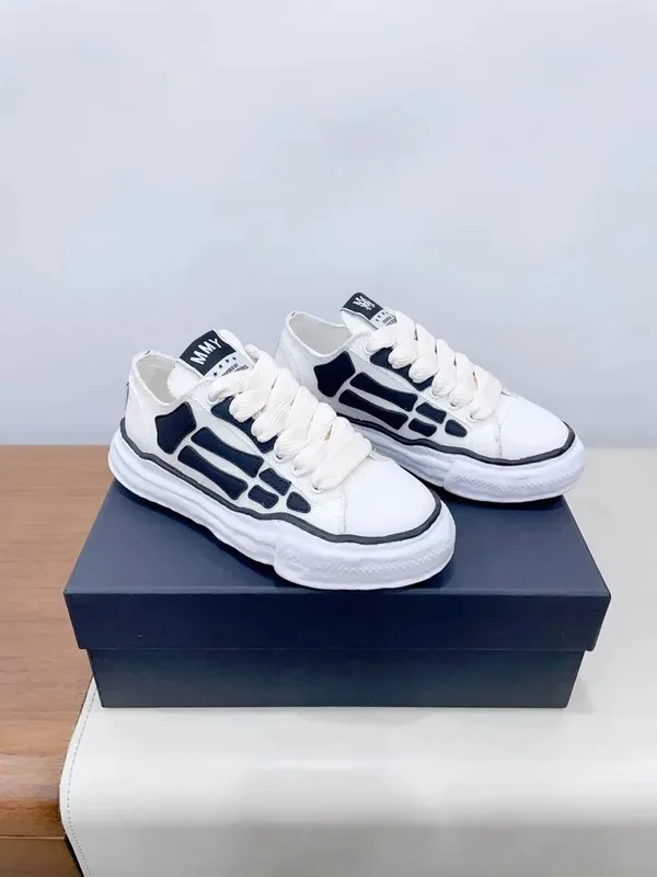Mihara Sneakers Ver.N2