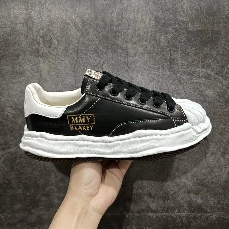 Mihara Sneakers Ver.P