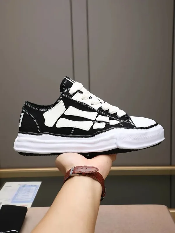 Mihara Sneakers Ver.P3