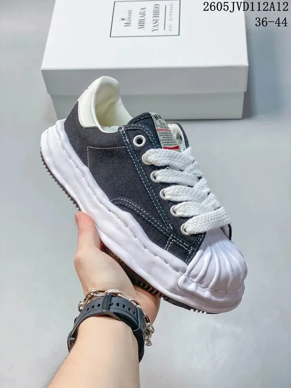 Mihara Sneakers Ver.R