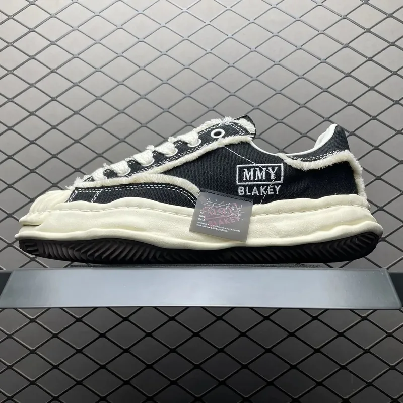 Mihara Sneakers Ver.T3