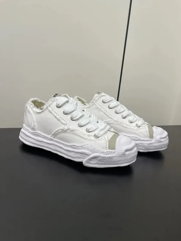 Mihara Sneakers Ver.U