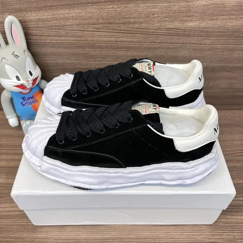 Mihara Sneakers Women Ver.C