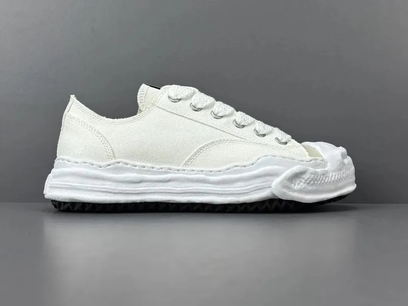 Mihara White Sneakers Ver.B