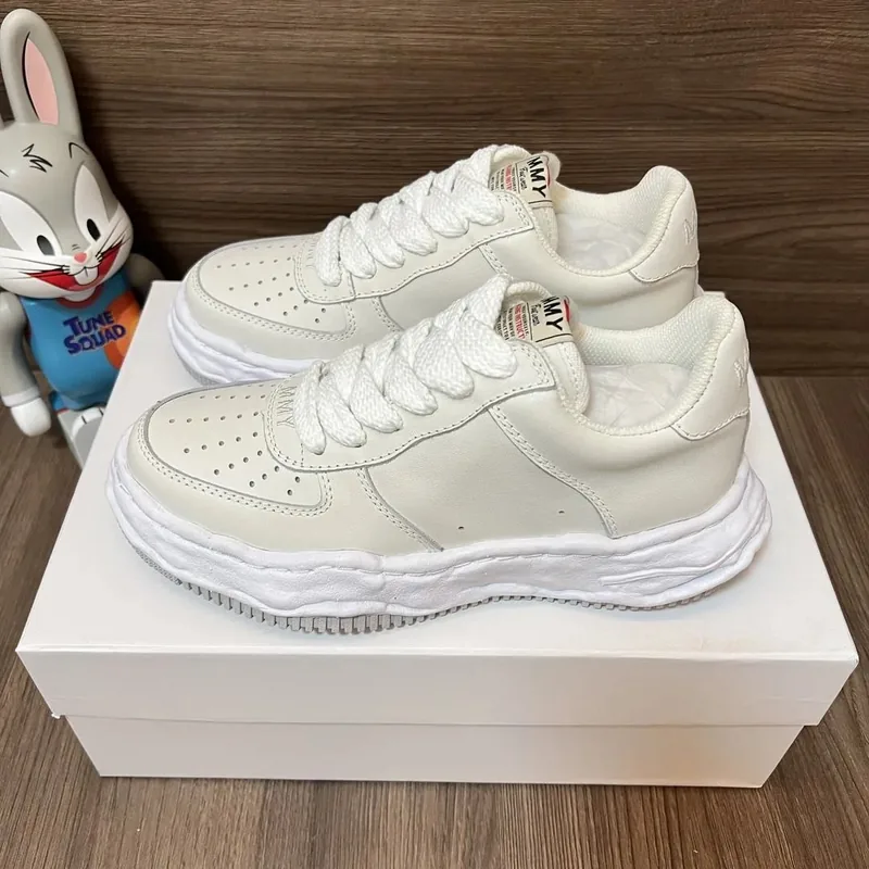 Mihara White Sneakers Women Ver.C