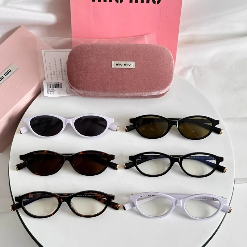 Miu Miu SMU09XV Sunglasses