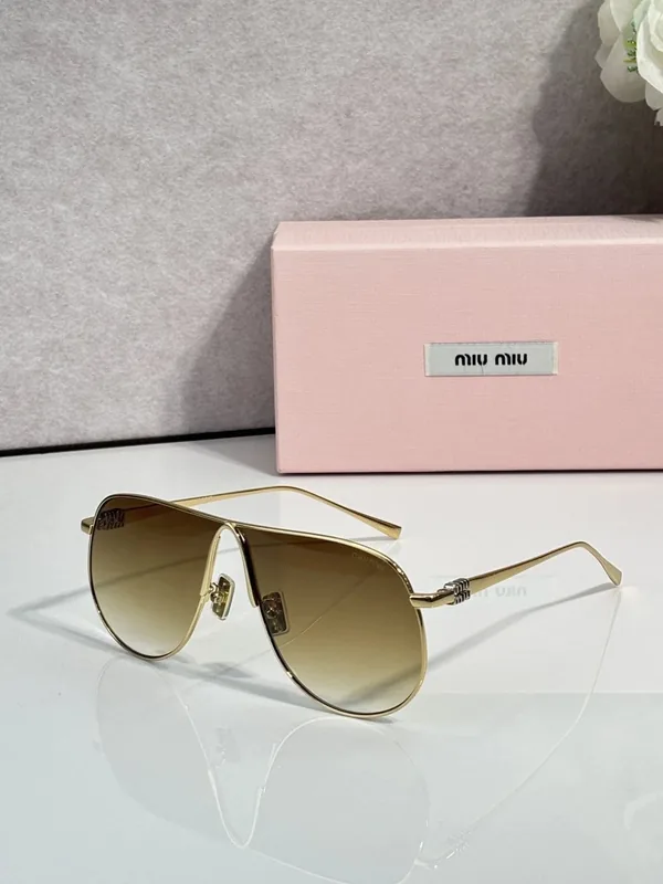 Miu Miu SMUA58 Sunglasses