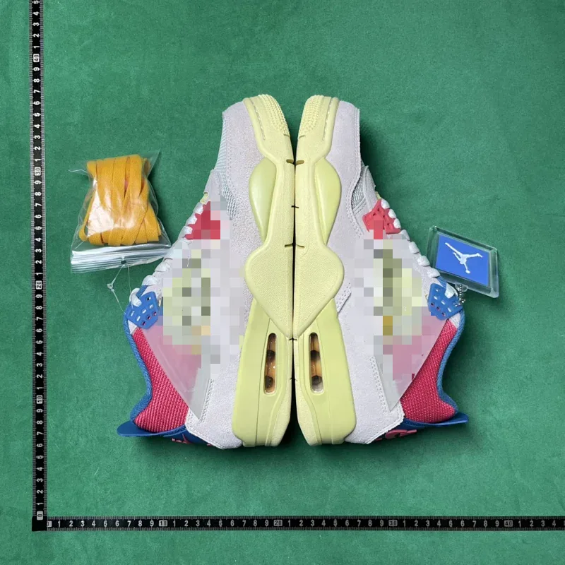 Nike Air Jordan 4 Retro Sneakers