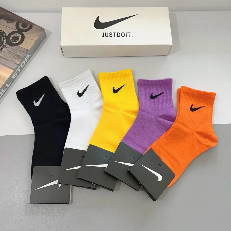 Nike Crew Socks Ver.C
