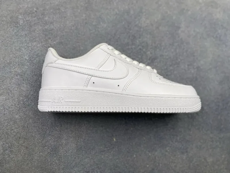 Nocta White Sneakers Women Ver.C