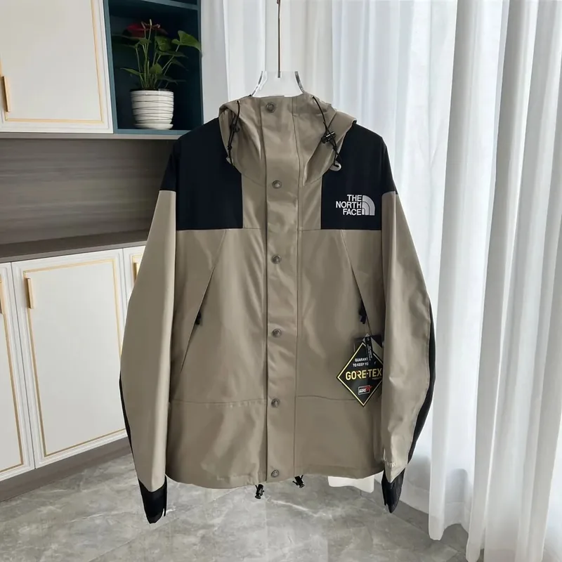 North Face Khaki Ver.B