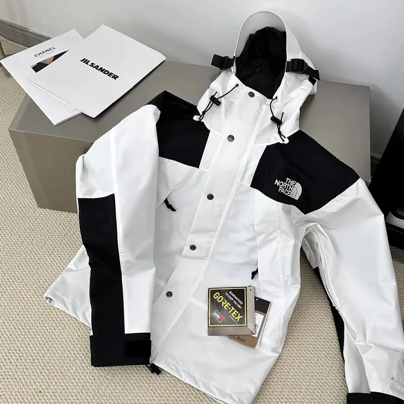 North Face White