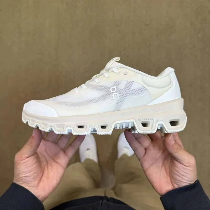 On Running Beige Sneakers
