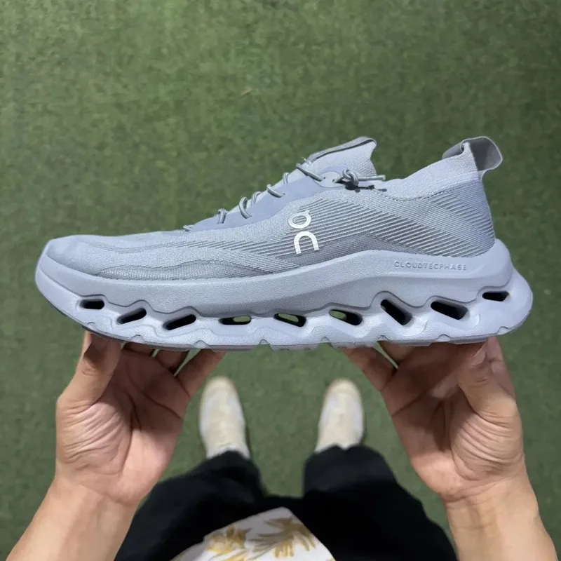 On Running Gray Sneakers Ver.C