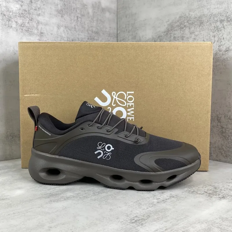 On Running Sneakers Ver.A