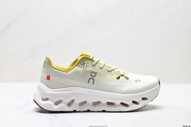On Running Sneakers Ver.A