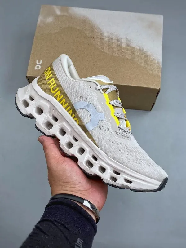 On Running Sneakers Ver.D