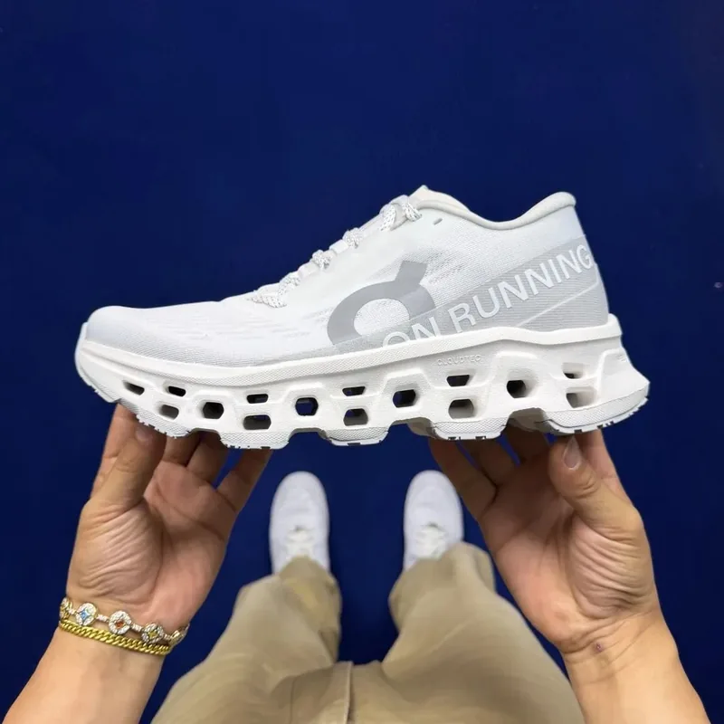 On Running Sneakers Ver.E