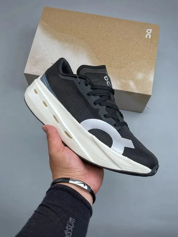 On Running Sneakers Ver.F