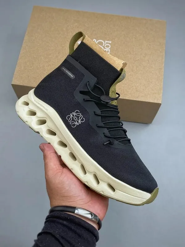 On Running Sneakers Ver.M