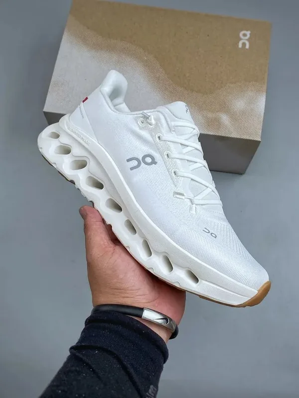 On Running Sneakers Ver.N