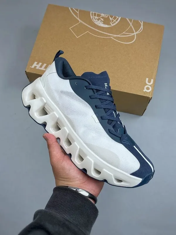 On Running Sneakers Ver.P2