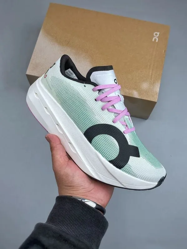 On Running Sneakers Ver.R2