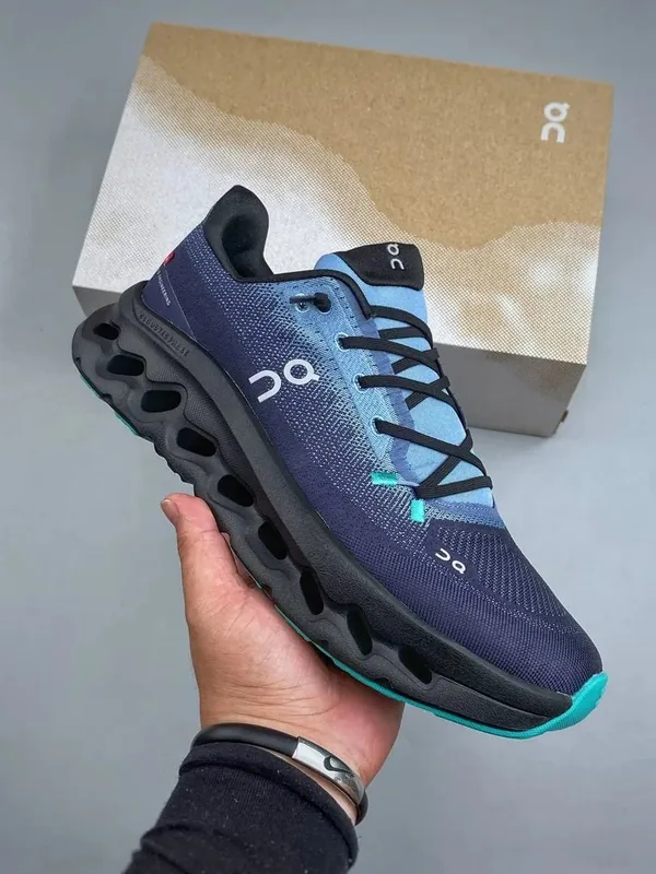 On Running Sneakers Ver.S