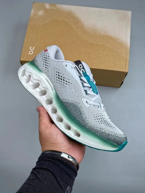 On Running Sneakers Ver.U