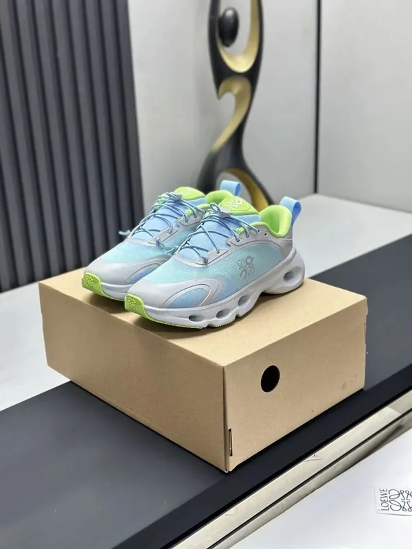 On Running Sneakers Women Ver.B