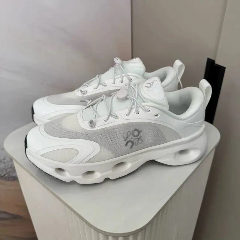 On Running Sneakers Women Ver.M