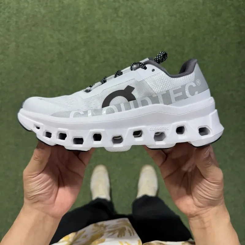 On Running White Sneakers Ver.A