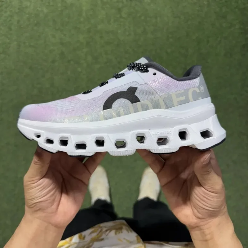 On Running White Sneakers Ver.B