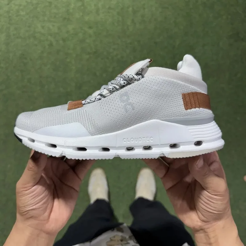 On Running White Sneakers Ver.B