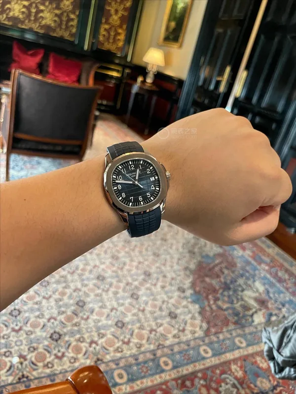 Patek Philippe Nautilus Automatic Watch 40mm Ver.A