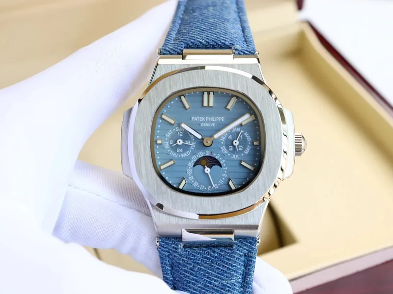 Patek Philippe Nautilus Automatic Watch Ver.B